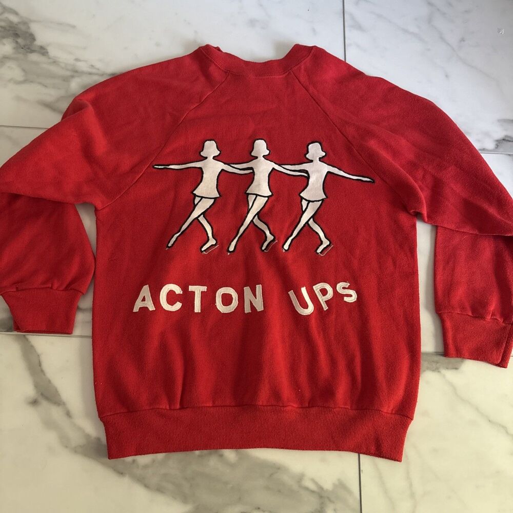 Vintage 70s 80s Starting Point Sweatshirt Small Red Ice Skating Action UPS USA